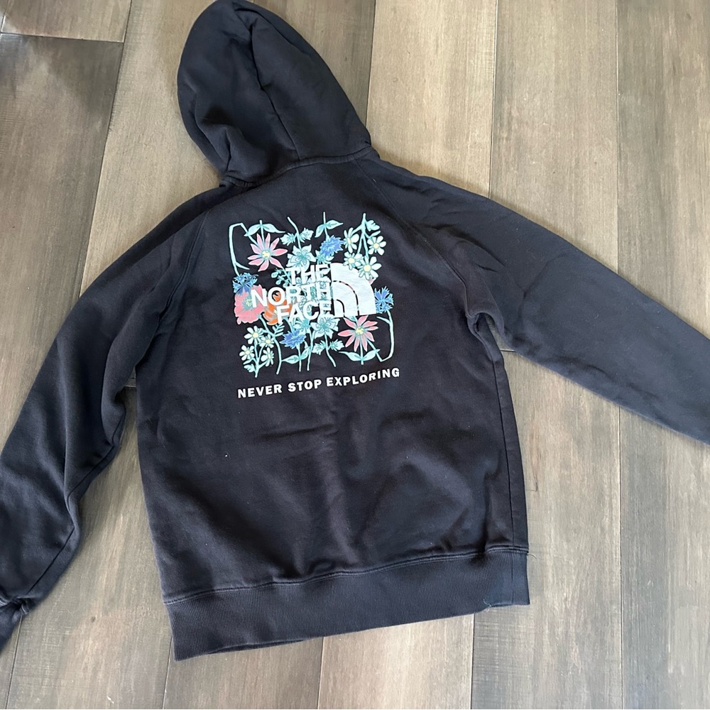 The North Face Hoodie Sweatshirt women's size S excellent condition